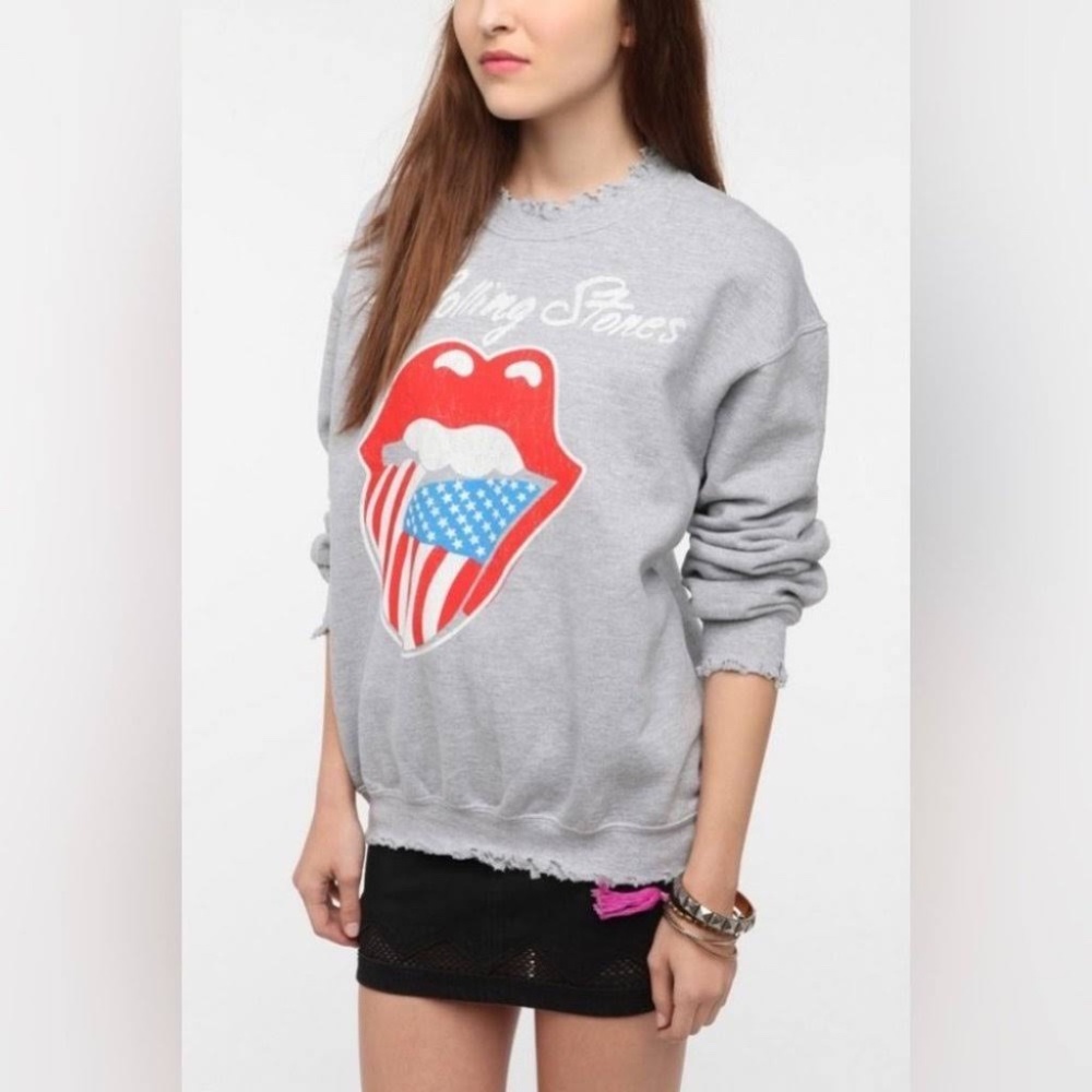 NEW - Rolling Stones Vintage Pullover Crewneck Urban Outfitters REVOLVE - SMALL
